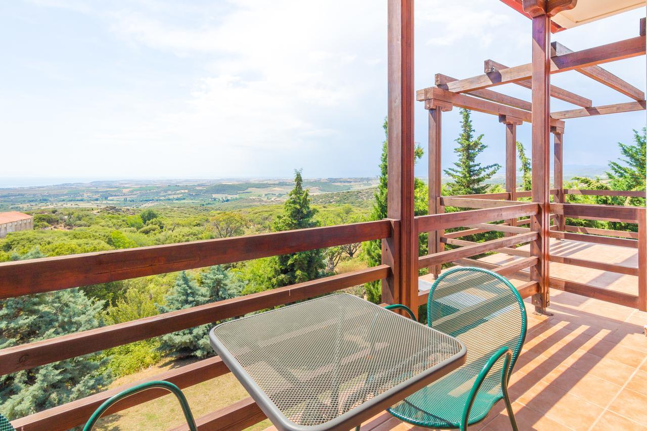 Отель Filosxenia Roxani Country House Марония Экстерьер фото