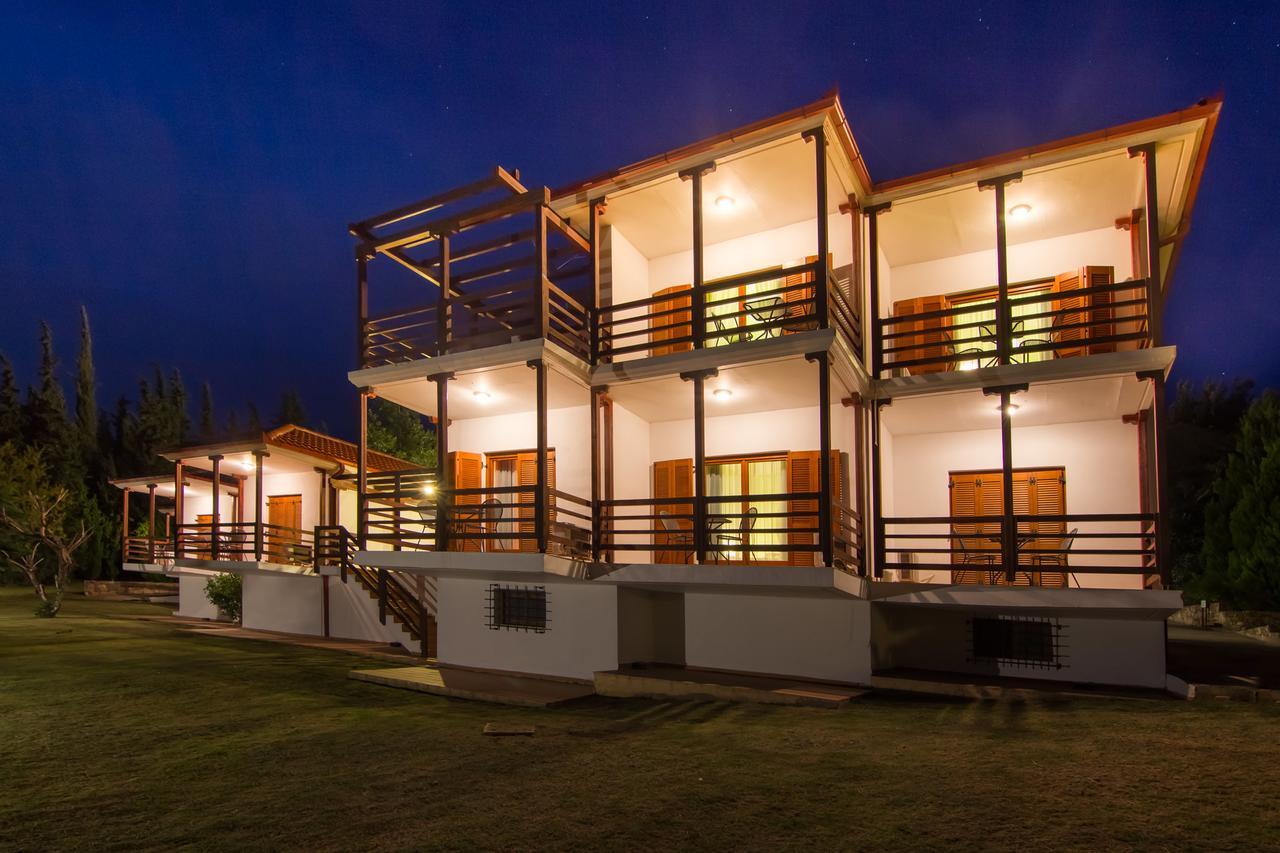 Отель Filosxenia Roxani Country House Марония Экстерьер фото